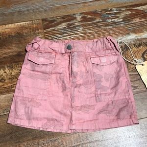 🆕 Girls DA-NANG Pink Floral Camo Skirt Small 5